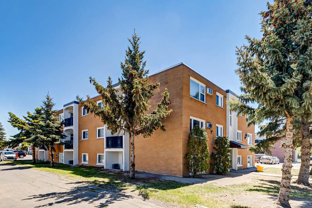 Grenada Arms Apartments 37 Sheppard St Regina, SK