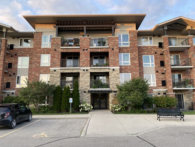 Front of Building - 19 Waterford Dr