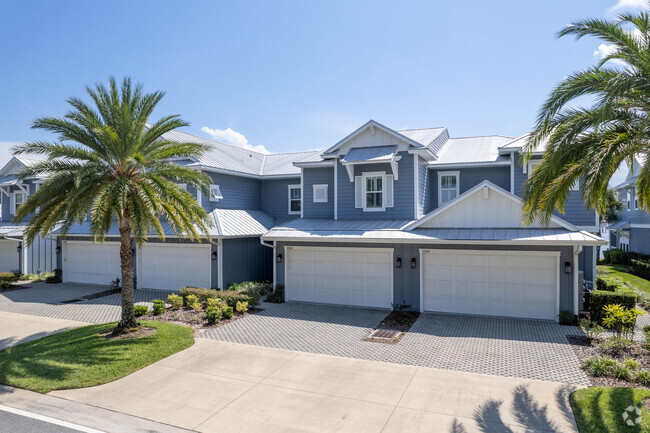 Building Photo - Channelside Luxury Townhomes