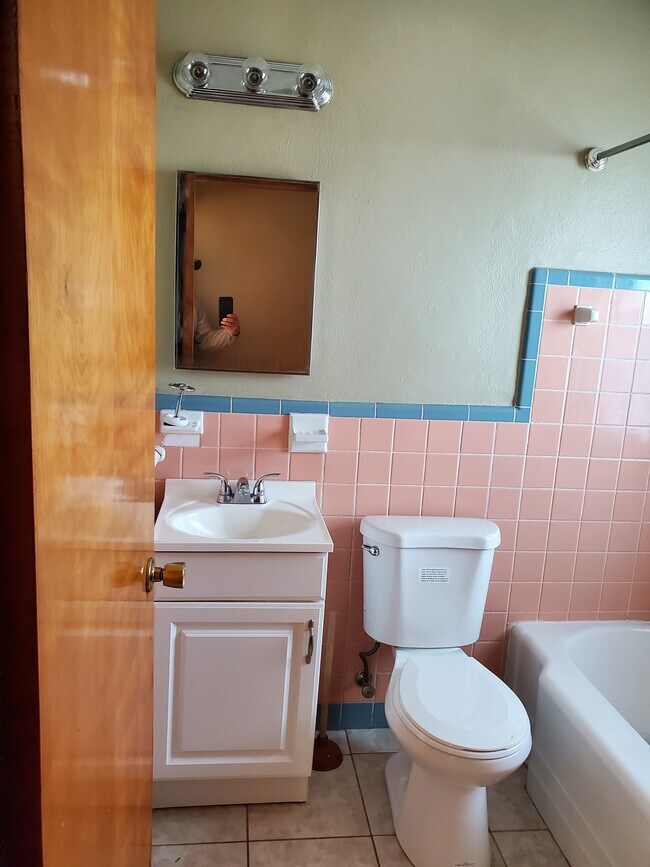 Foto del edificio - 4105 Potomac St