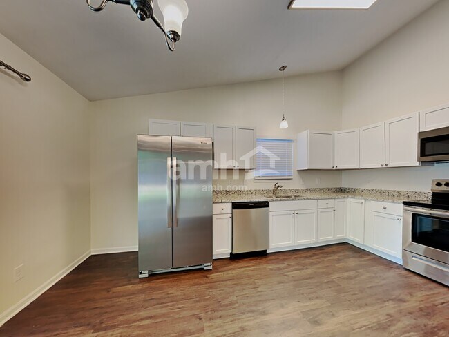 Foto del edificio - 1273 Audubon Drive