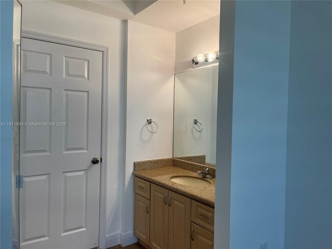 Building Photo - 3590 Coral Wy