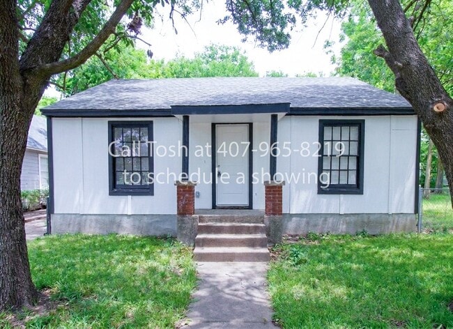 Building Photo - 1110 S Houston Ave