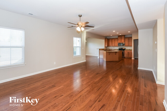 Foto del edificio - 12435 Lookout Point Dr