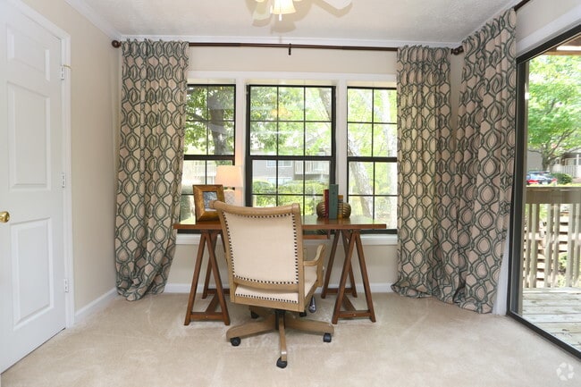 Calibre Springs Davenport Classic 1310 sq. ft. Floorplan - Calibre Springs