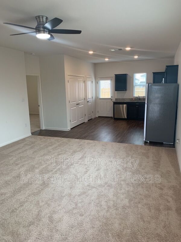 Building Photo - 200 Bell Rings Dr