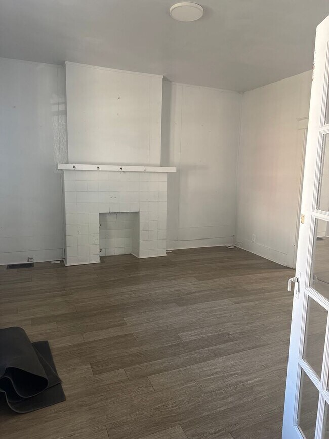 Foto del edificio - **3-Bedroom, 2-Bathroom House for Rent**