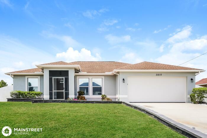 Foto principal - 3810 25th St SW