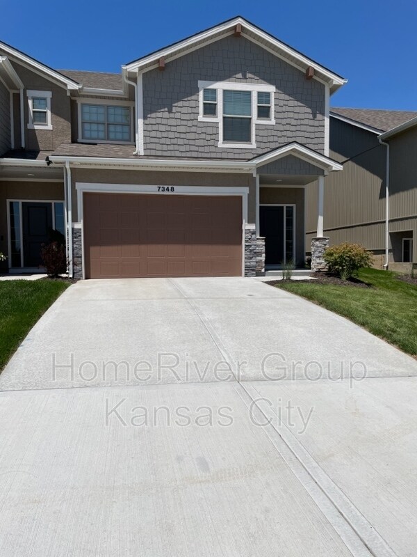 7348 Aaron St, Parkville, MO 64152 Townhome Rentals in Parkville MO