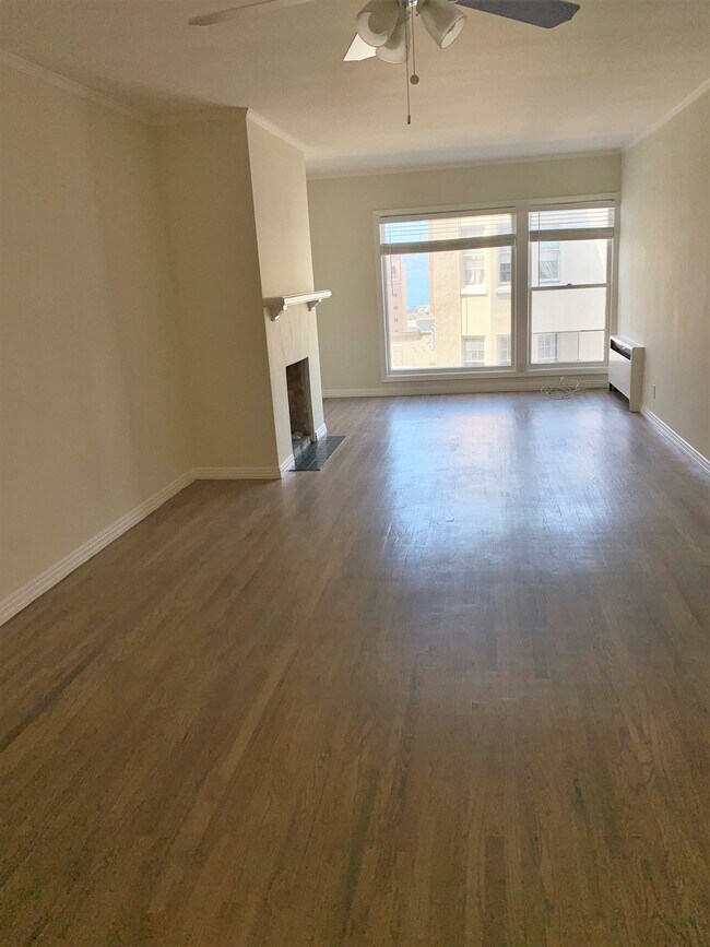 Foto del edificio - 2060 Pacific Ave