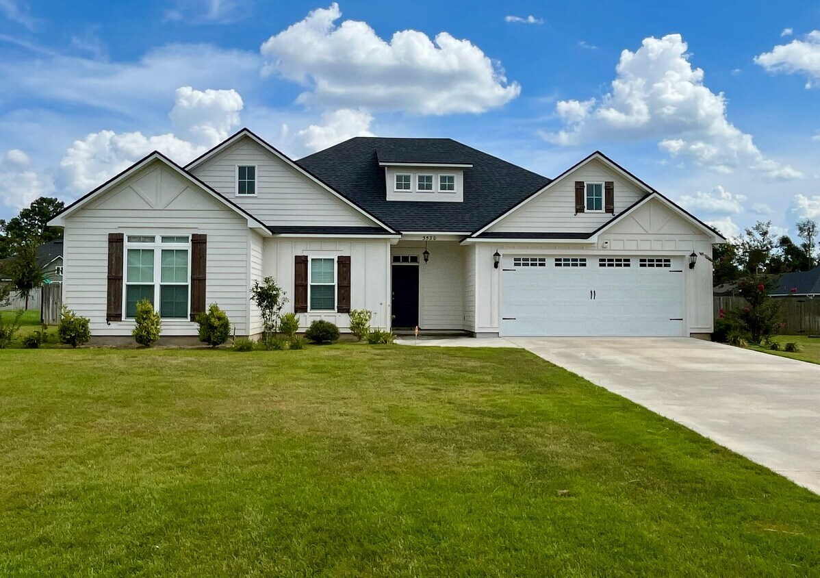 Primary Photo - 3520 Spence Dr