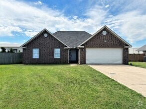 Building Photo - 124 CR 418