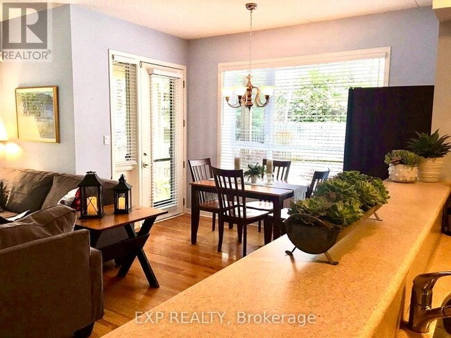 Photo du bâtiment - 917-917 Cedar Pointe Ct