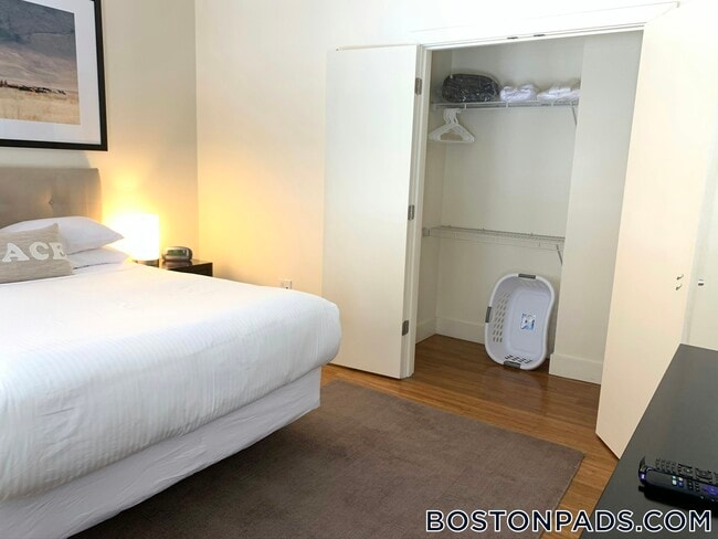 Building Photo - 8 Winter St