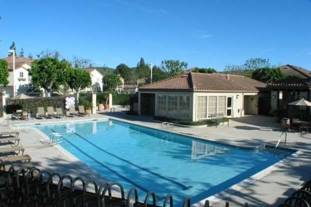 Foto del edificio - 8734 E Indian Hills Rd
