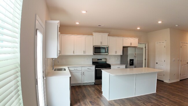 Building Photo - 1026 Roleson Wy