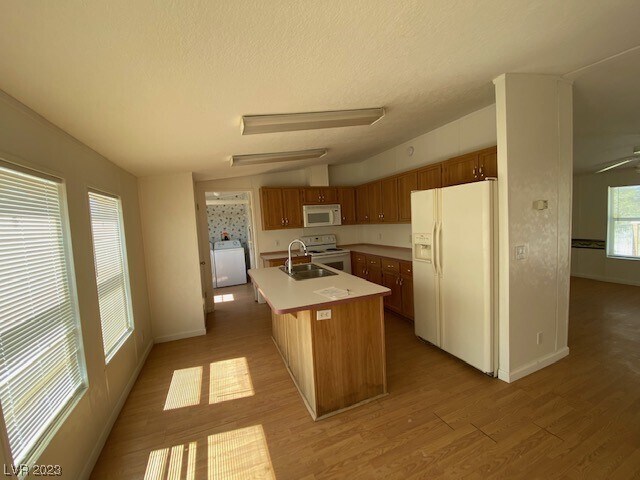 Foto del edificio - 221 W Blosser Ranch Rd