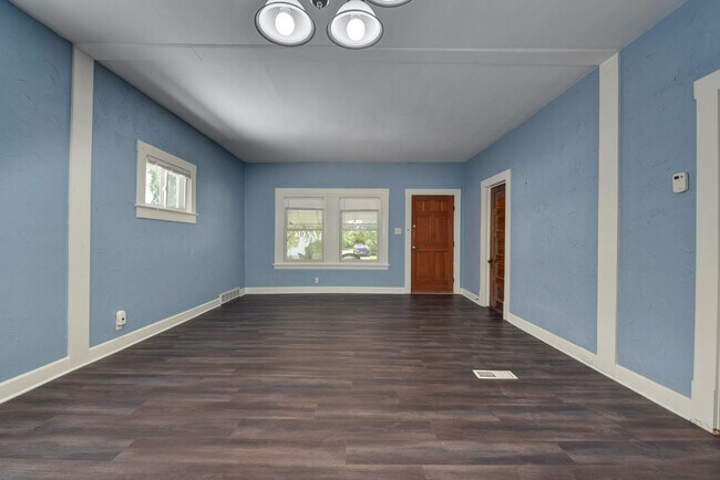 Foto del edificio - 1631 Lakewood Ave