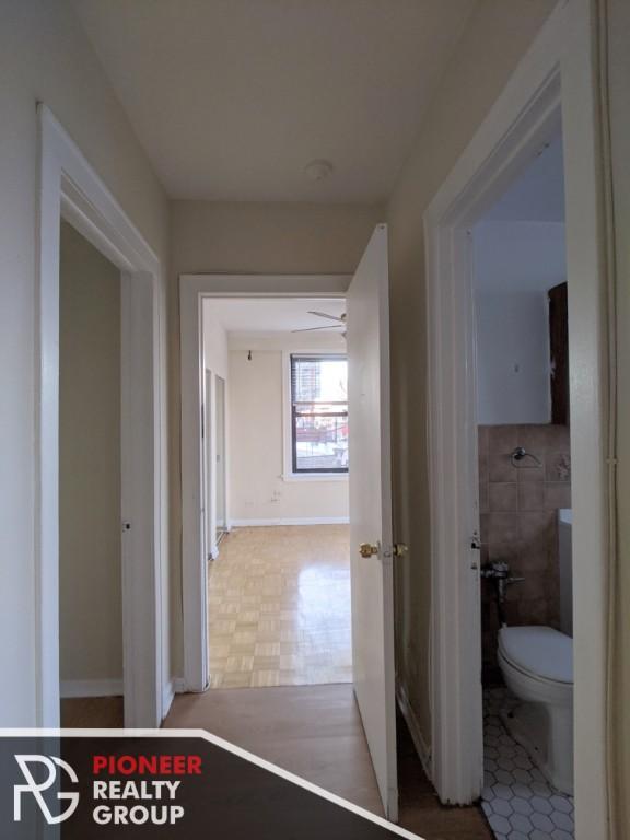 Building Photo - 2 bedroom in CHICAGO IL 60657