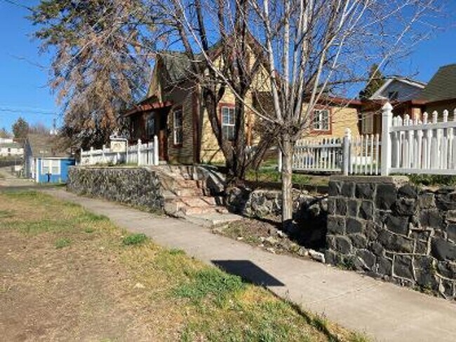 Foto del edificio - 3 Bedroom 1 Bathroom Home