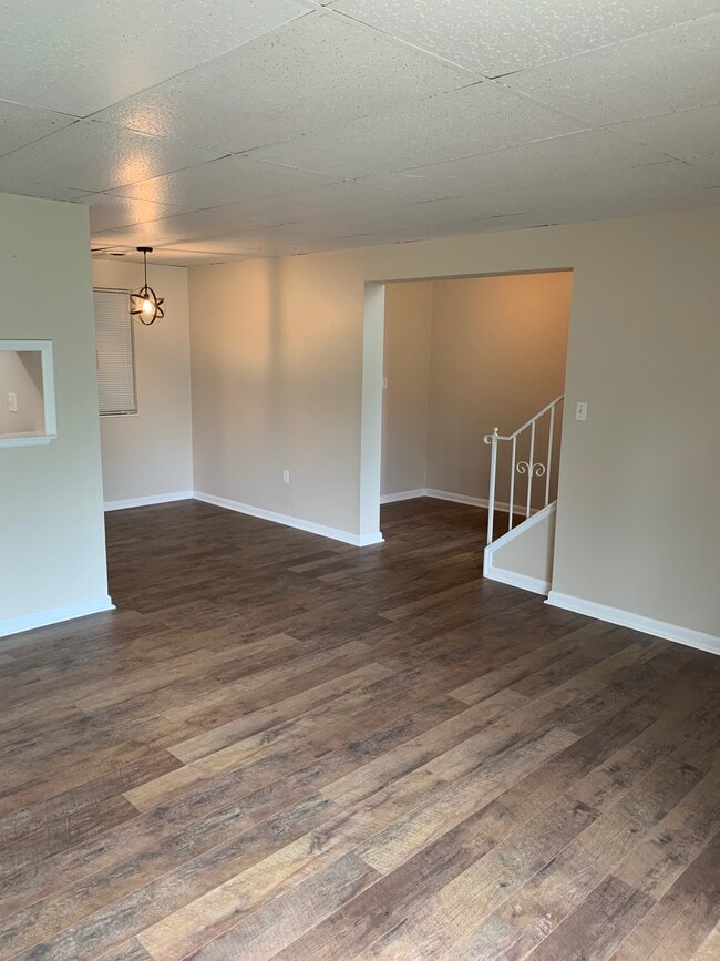 38325 North Ln Unit H104, Willoughby, OH 44094 Condo for Rent in