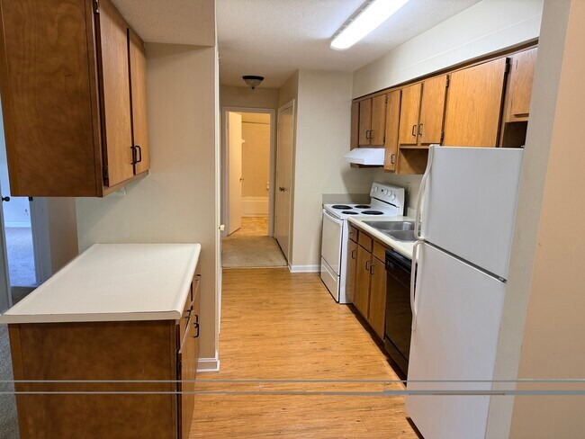 Foto del edificio - 9804 Whipps Mill Rd