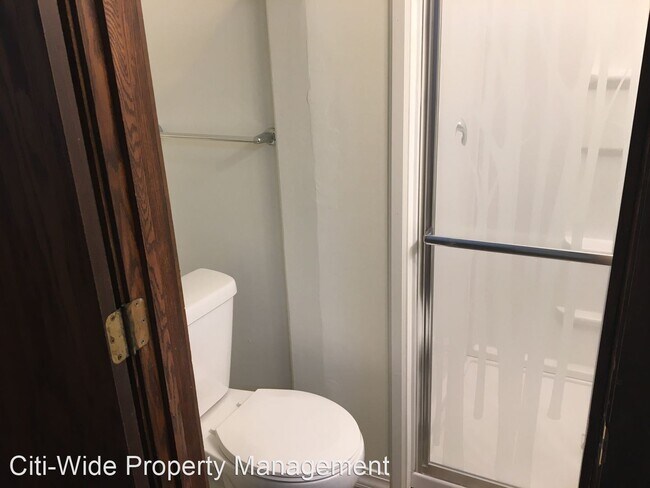 Foto del edificio - 4 br, 1.5 bath House - 213 4th St NE