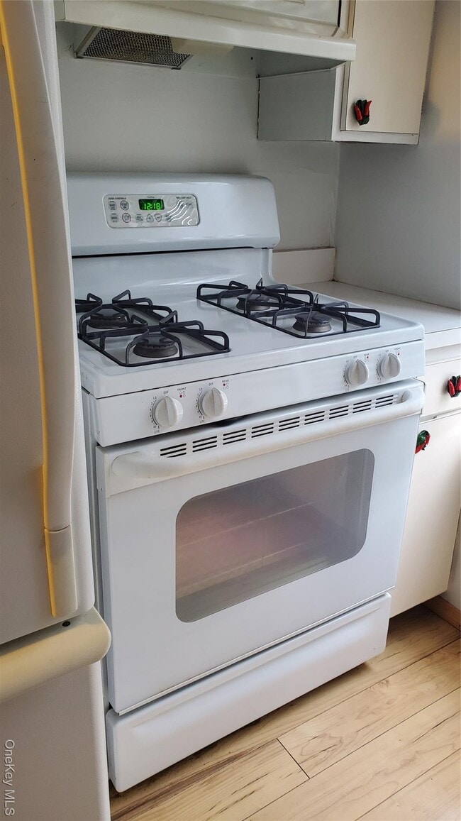 Foto del edificio - 11 Laramie Ct