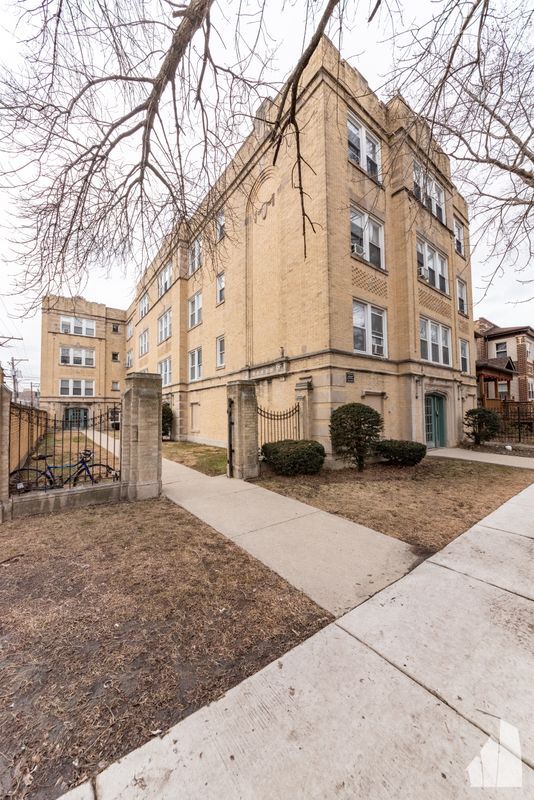 Foto del edificio - 4414 N Whipple St