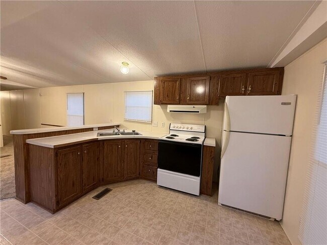 Building Photo - 64096 Mangano Rd