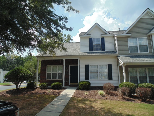 Building Photo - 8051 Long House Ln