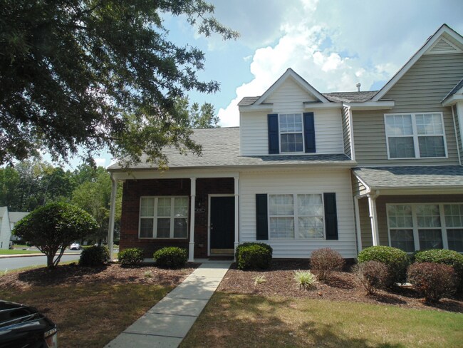 Foto del edificio - 8051 Long House Ln