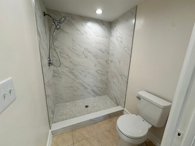 Building Photo - 7818 Great Heron Way