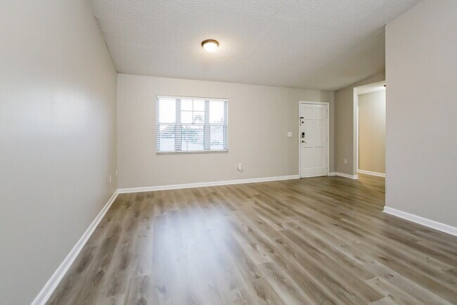 Foto del edificio - 1739 SW 138th Ave