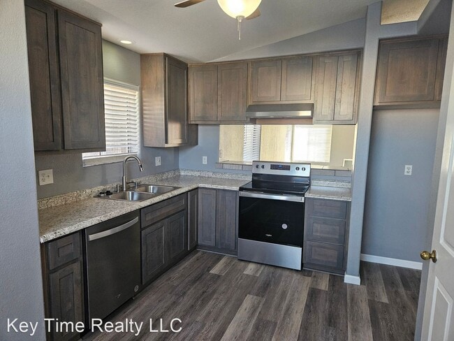 Building Photo - 3 br, 2 bath House - 9914 Needles Dr.