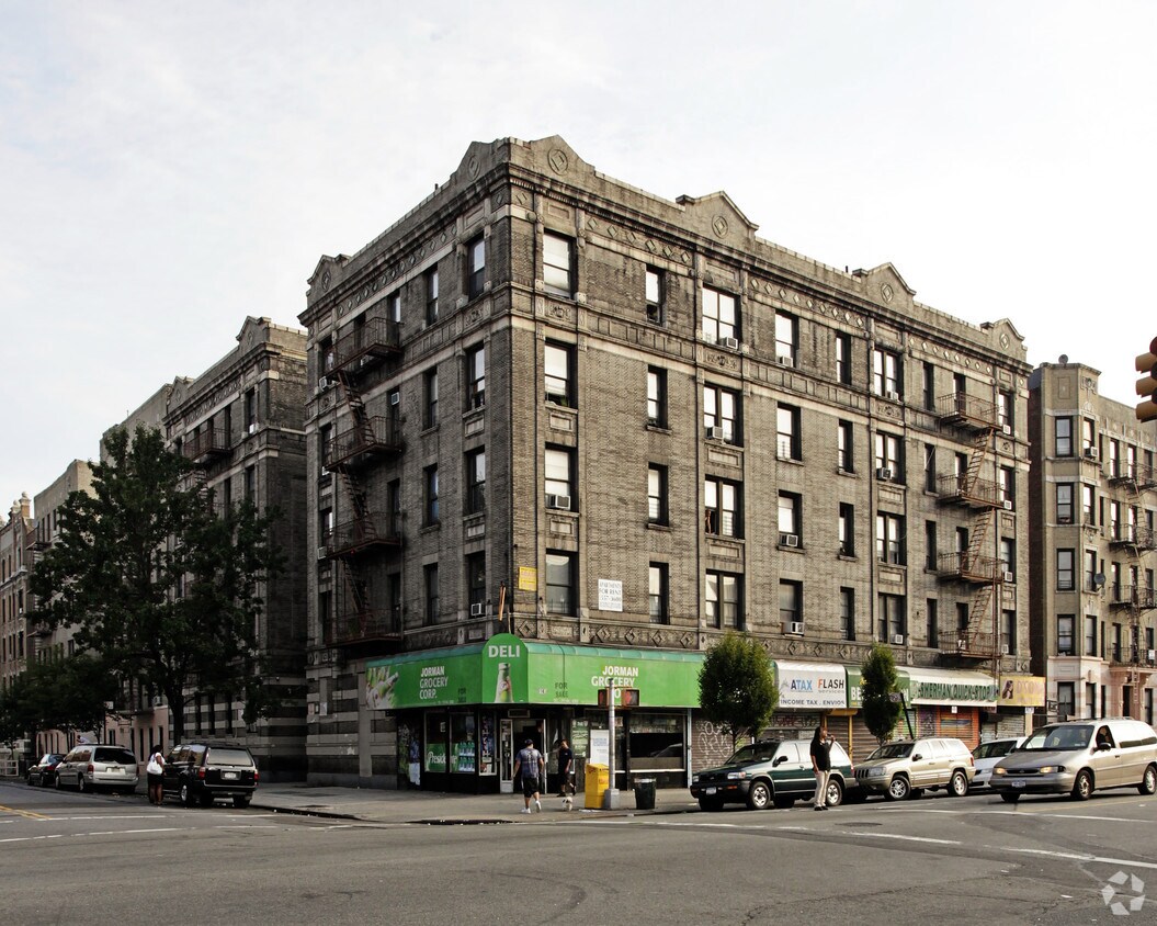 Primary Photo - 603 Academy St