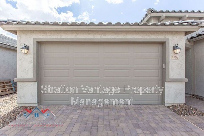 Foto del edificio - 1795 W Summer Ln