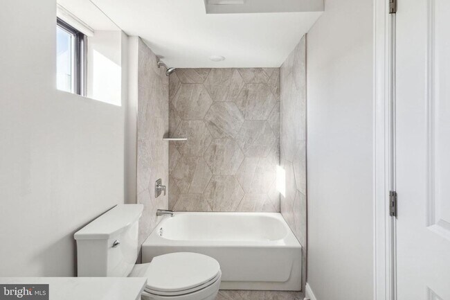 Foto del edificio - 1164 S 18th St