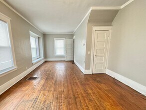 Building Photo - 278-280-280 Cedarwood Terrace