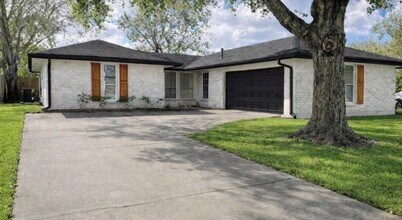 Building Photo - 10322 Sageburrow Dr