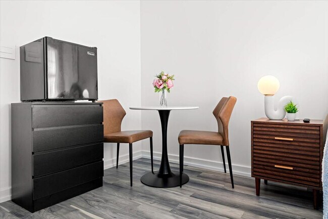 Foto del edificio - 1701 Alton Rd