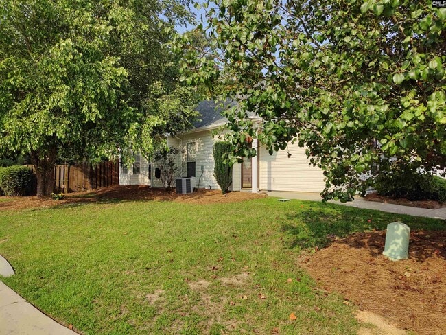 Building Photo - 449 Woodhouse Loop