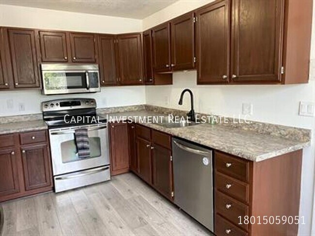 Building Photo - 1741 W 6020 S