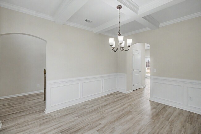 Building Photo - 319 Herty Ln