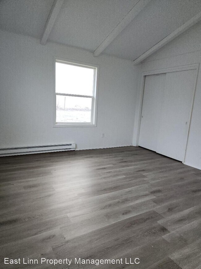 2 br, 2 bath House - 34499 E Lacomb Rd. - 4