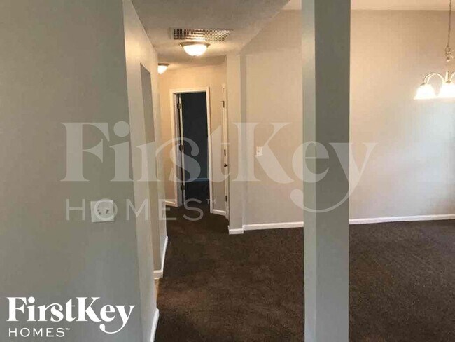 Foto del edificio - 8000 Burly Wood Way