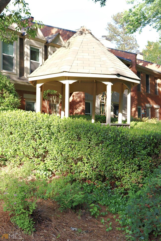 Building Photo - 3496 Tulip Tree Ln