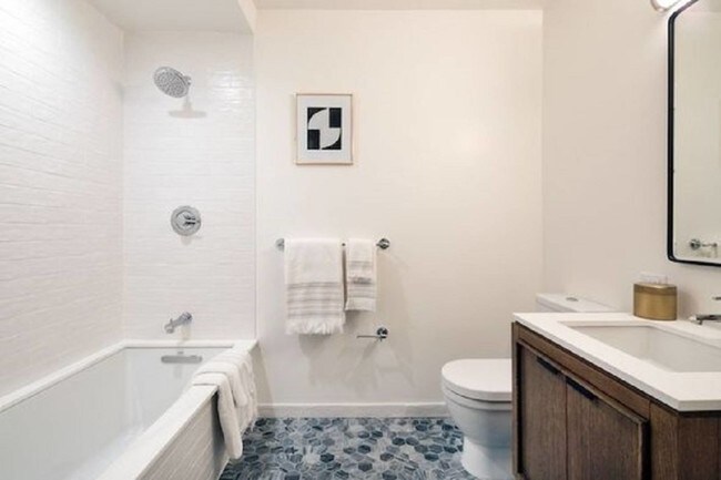 Foto del edificio - 419-420 E 54th St