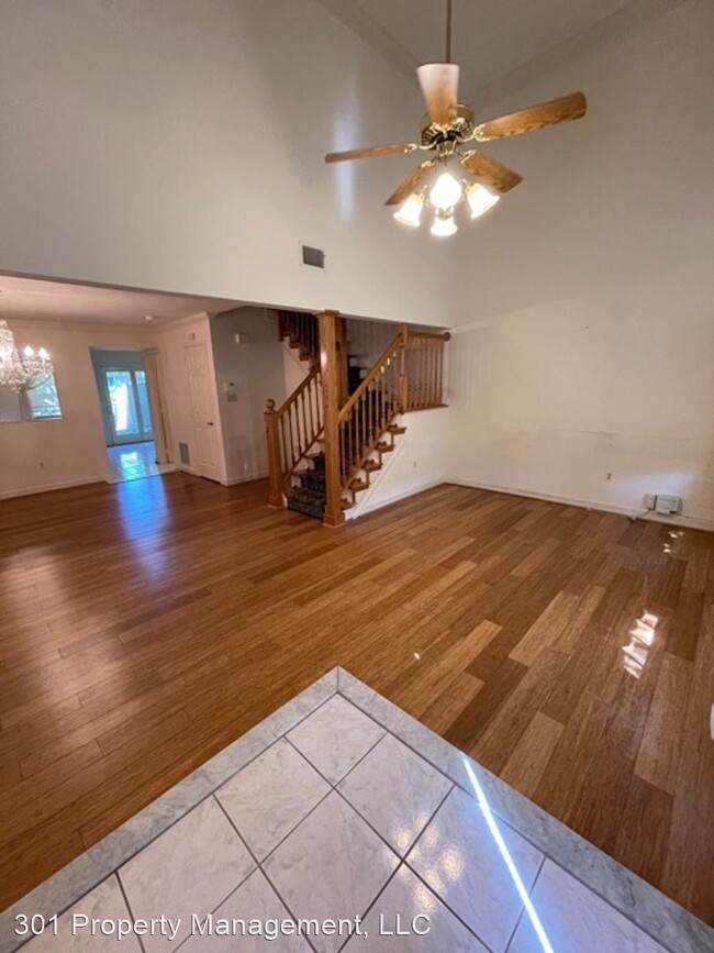 Building Photo - 3 br, 3.5 bath House - 502 Quince Court