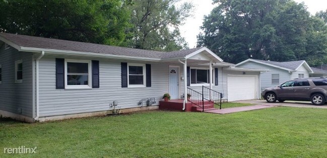 Building Photo - 3 br, 2 bath House - 318 E Seminole St